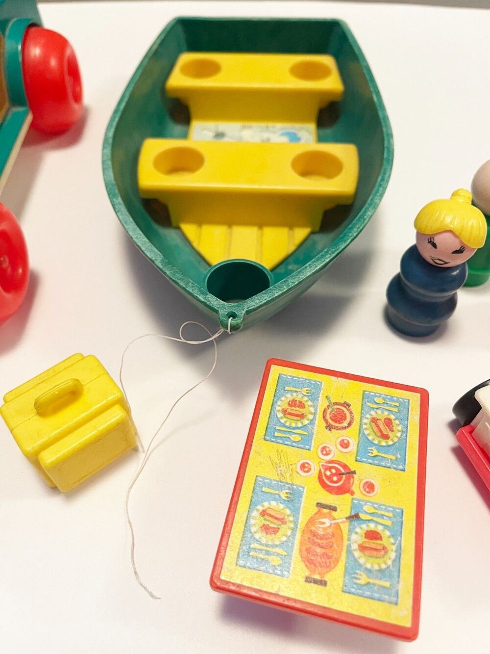 Vintage 1972 Fisher Price Little People Camper Boat Family Accessories Lot - Picture 14 of 16